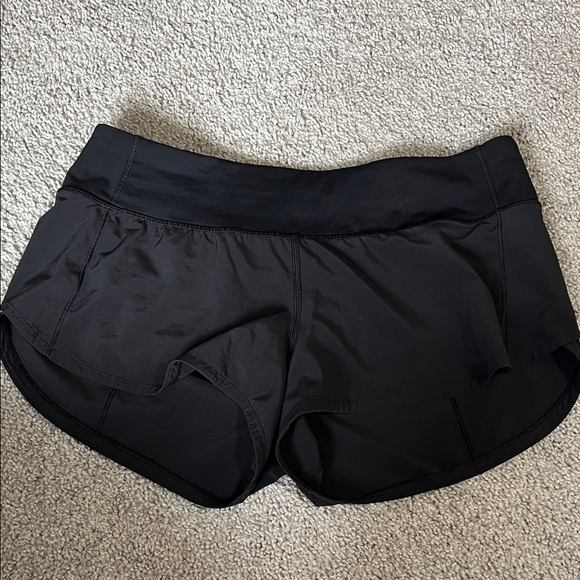 Women's lululemon black running short - Picture 1 of 3